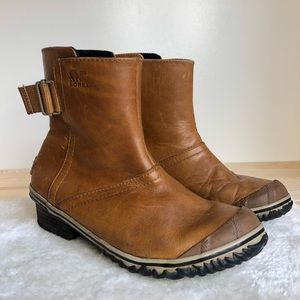 Sorel “Slimboot” Pull On Leather Boots